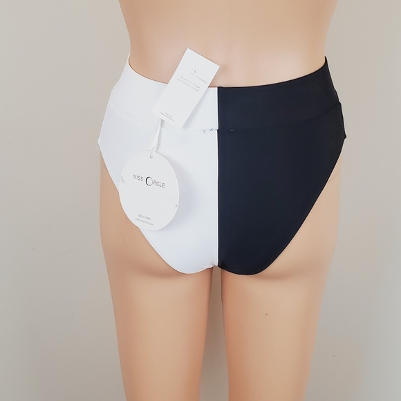 Miss Circle Black & White Bikini Bottom - Picture 4 of 7